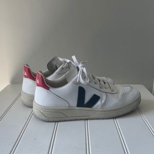 Veja Women's V-10 Leather White Nautico Pekin